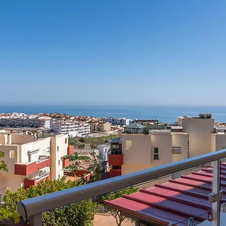 Cozy With Sea Views In Apartament Benalmádena