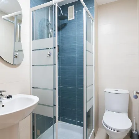 Cozy With Sea Views In Benalmádena